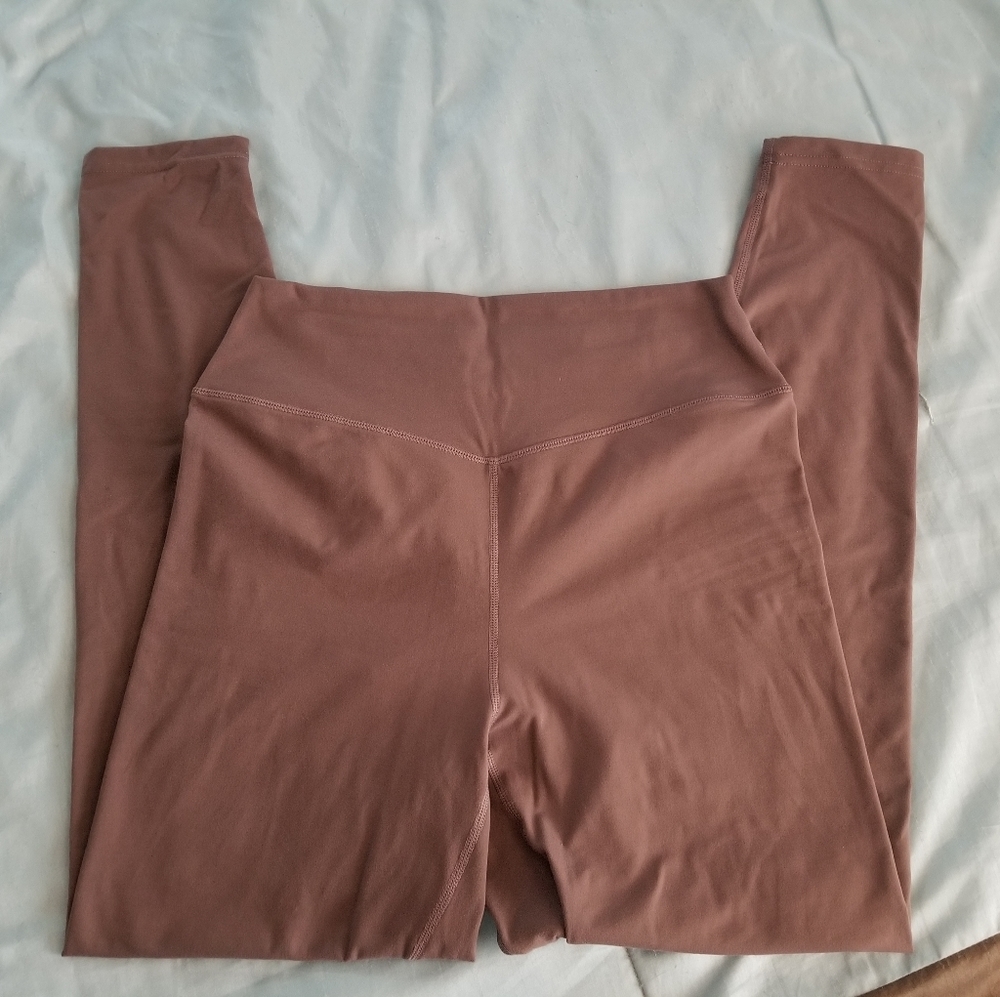 BRAND NEW Balance Athletica Cliff OG Leggings